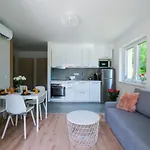 Appartement Captain's Kenese *