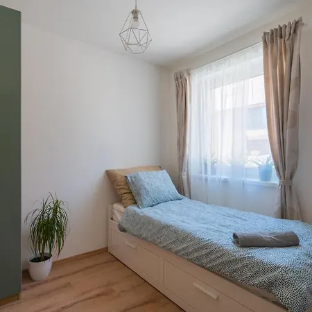 Διαμέρισμα Captain's Kenese *