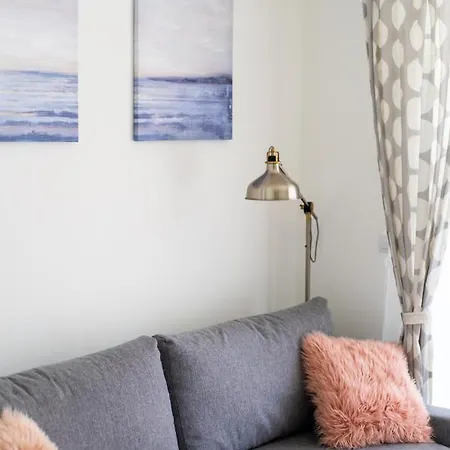 Captain's Kenese Διαμέρισμα Balatonkenese