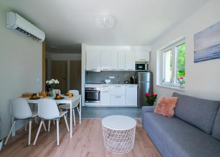 Διαμέρισμα Captain's Kenese *